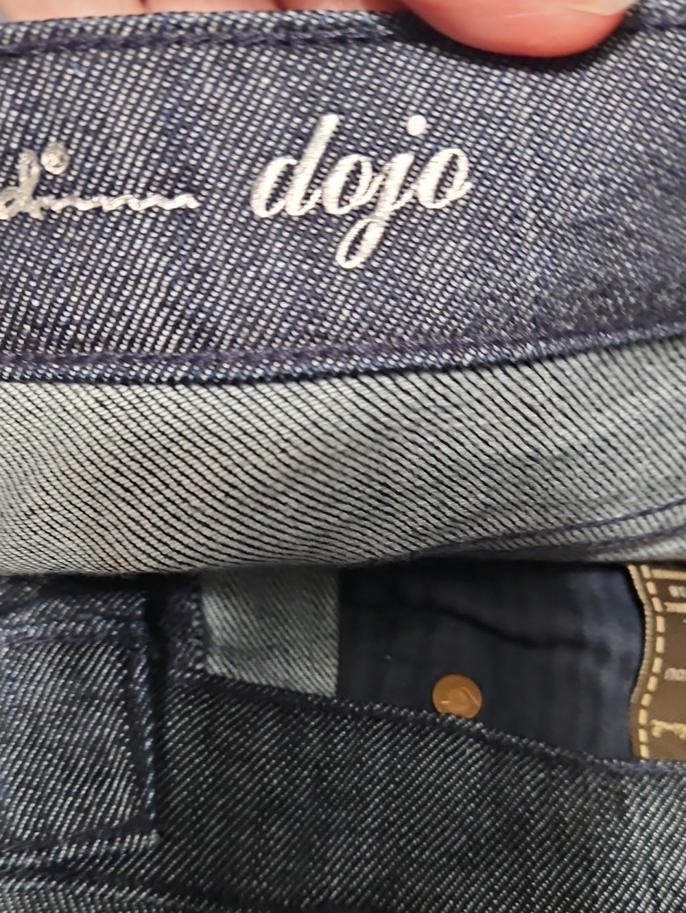 7 For All Mankind Dojo Low-Rise Flare Trouser Denim Jeans-NWOT - Picture 10 of 11